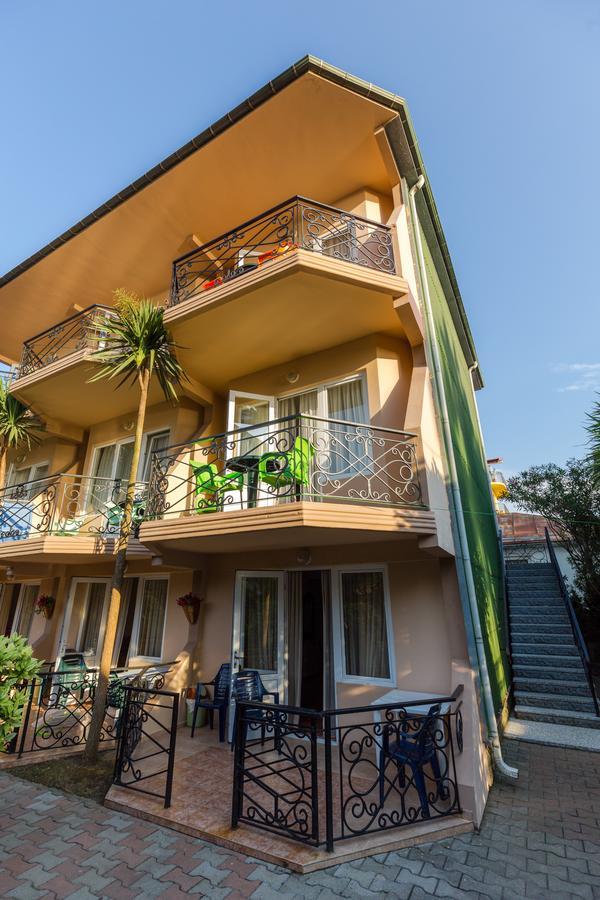 Hotel Simpatia Kobuleti Bagian luar foto