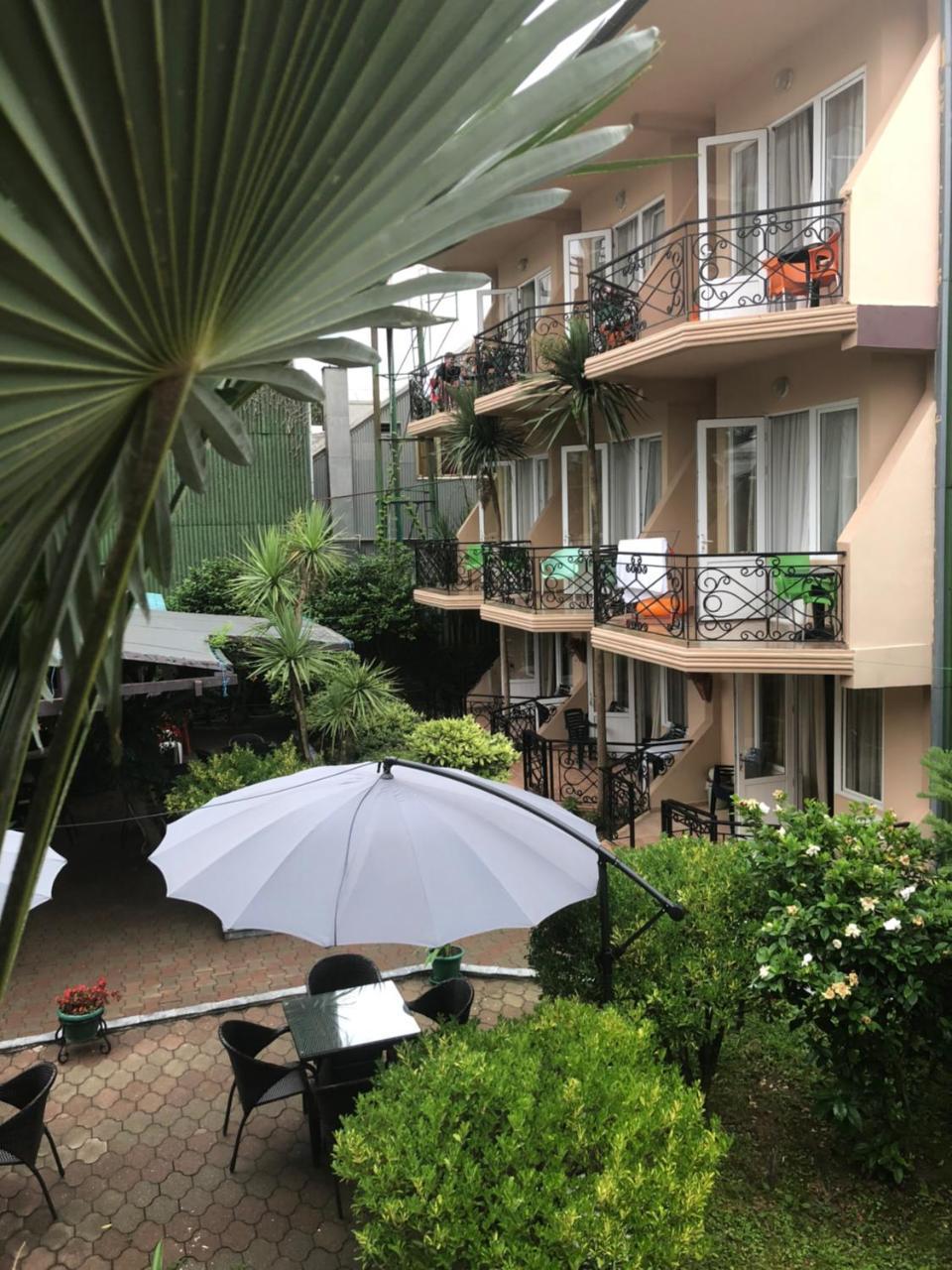 Hotel Simpatia Kobuleti Bagian luar foto